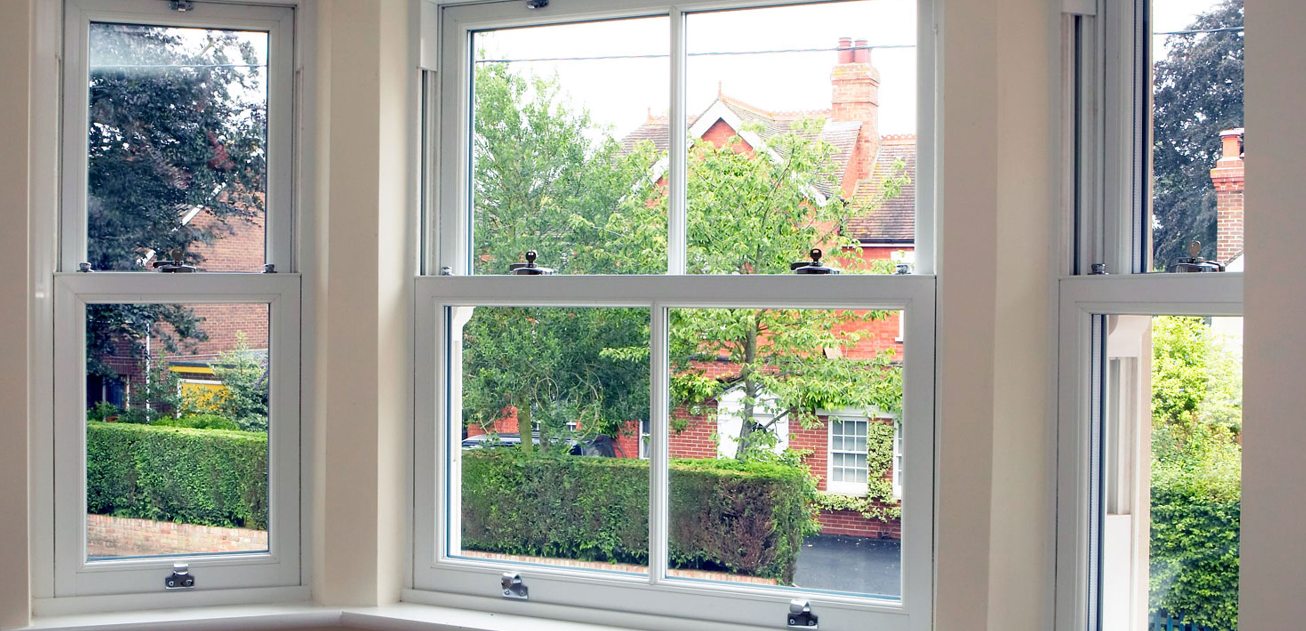 Key Specifications of uPVC Vertical Slider Windows