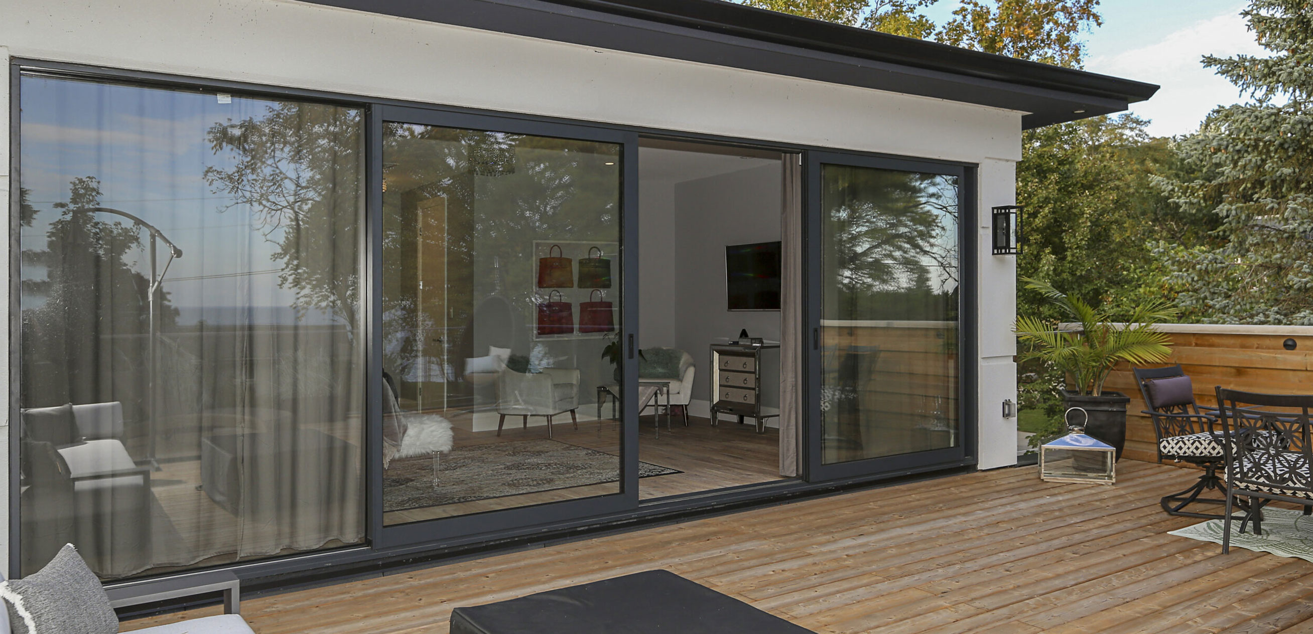 Key Specifications of uPVC Tilt N Slide Doors