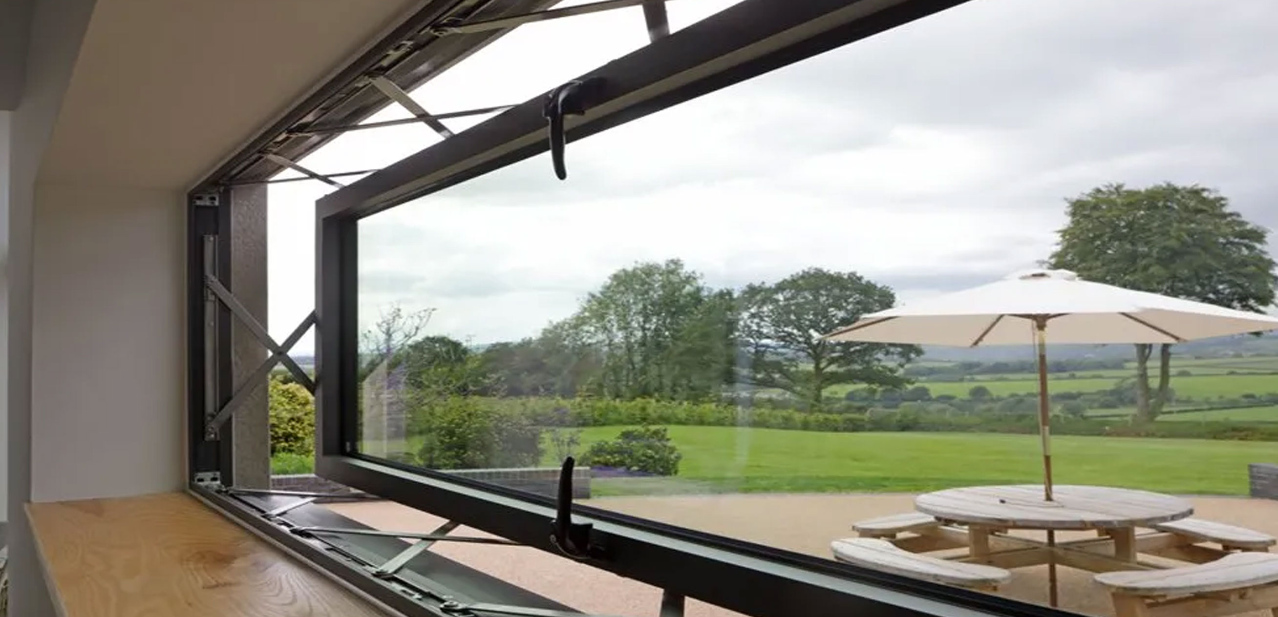 Key Specifications of Aluminium Parallel Windows